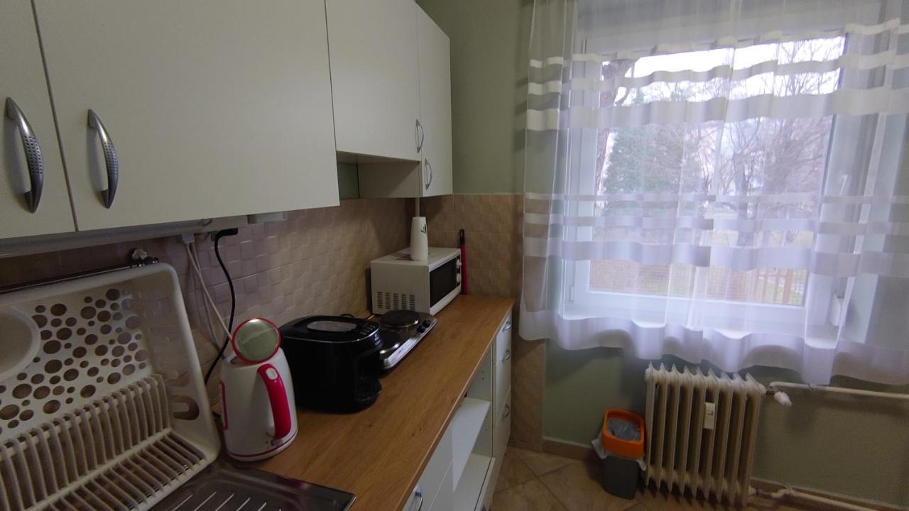Koroesi Apartman Pecs Exterior photo